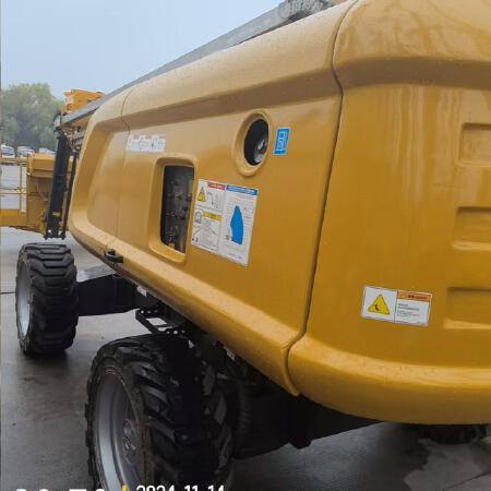 徐工GTBZ22S直臂式高空作业平台