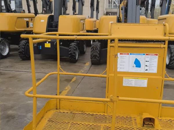 徐工GTBZ22S直臂式高空作業(yè)平臺(tái)