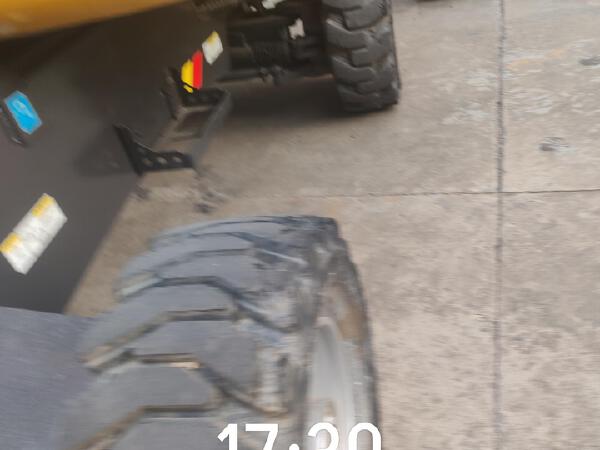 徐工GTBZ22S直臂式高空作業平臺