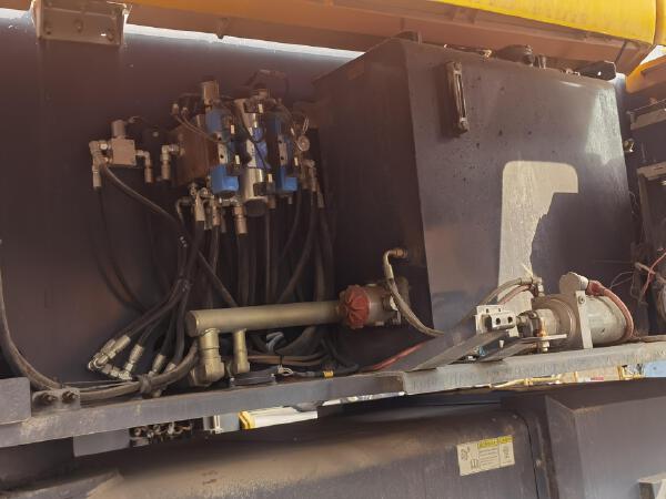 徐工GTBZ30S直臂式高空作業(yè)平臺