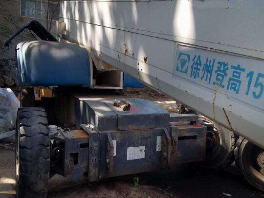 徐工GKS38直臂式高空作業平臺