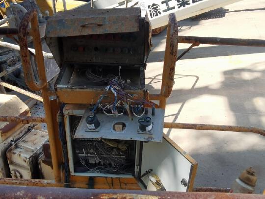 徐工GKS38直臂式高空作業平臺