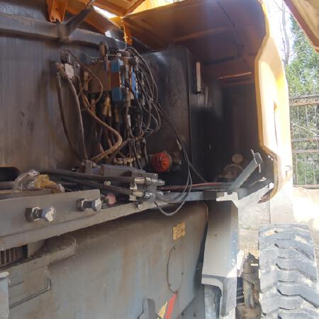 徐工GTBZ30S直臂式高空作业平台