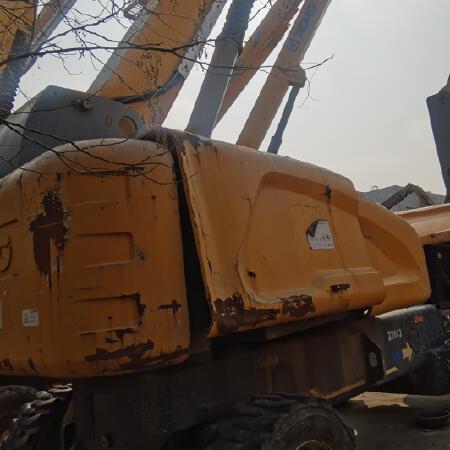 徐工GTBZ30S直臂式高空作业平台