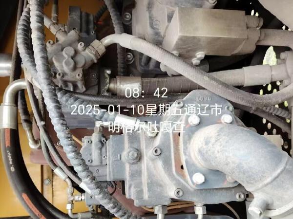徐工XE950D履帶式挖掘機