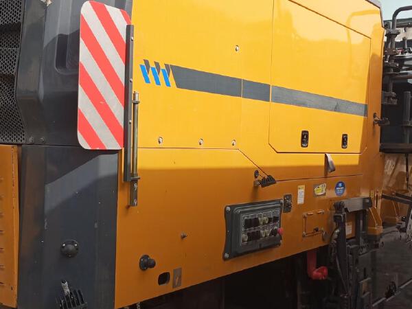 徐工XM2005銑刨機