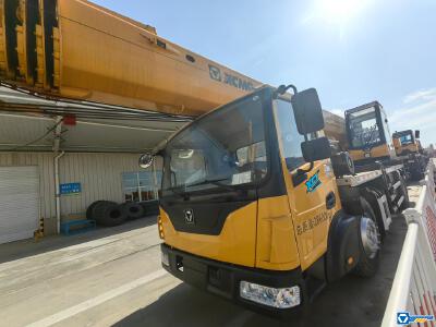 徐工XCT12L5_5汽車起重機(jī)