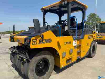 徐工XP165S輪胎壓路機