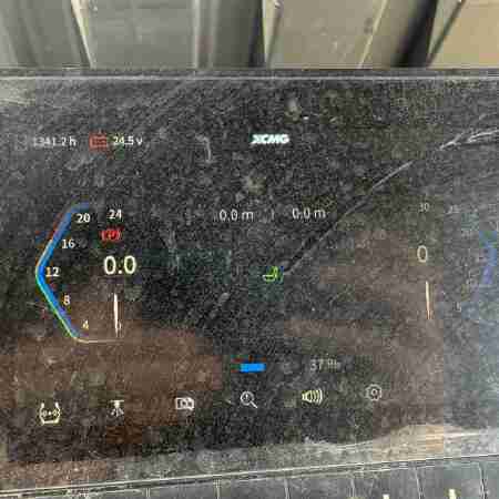 徐工XP165S轮胎压路机