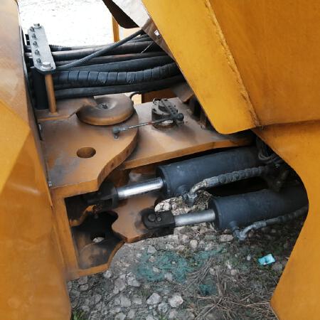 徐工XD133D双钢轮压路机