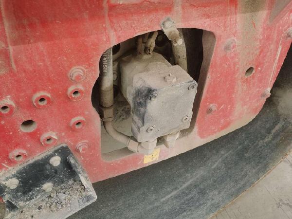 徐工XD133D雙鋼輪壓路機