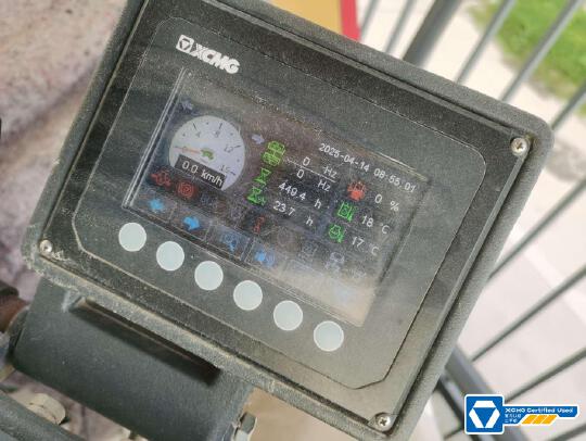 徐工XD133D雙鋼輪壓路機