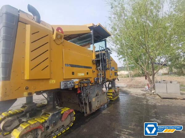 徐工XM200KII銑刨機(jī)