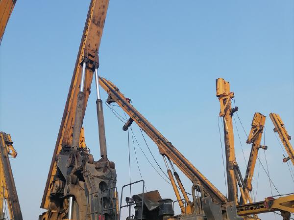 徐工XR400E旋挖鉆機