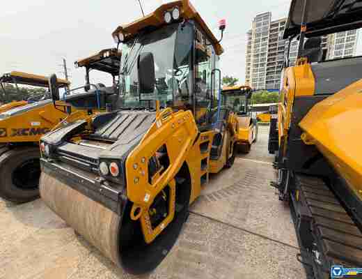 徐工XD105T双钢轮压路机