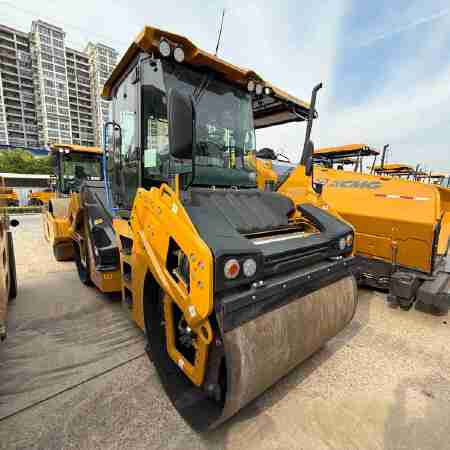 徐工XD105T双钢轮压路机
