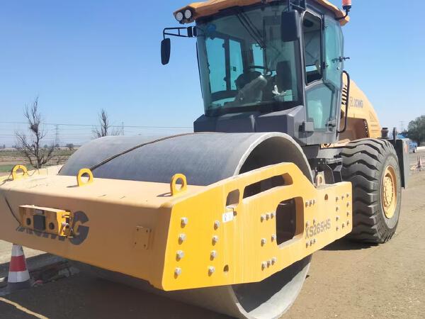 徐工XS265HSIV單鋼輪壓路機