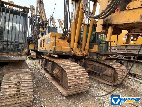 徐工XR220D旋挖鉆機(jī)