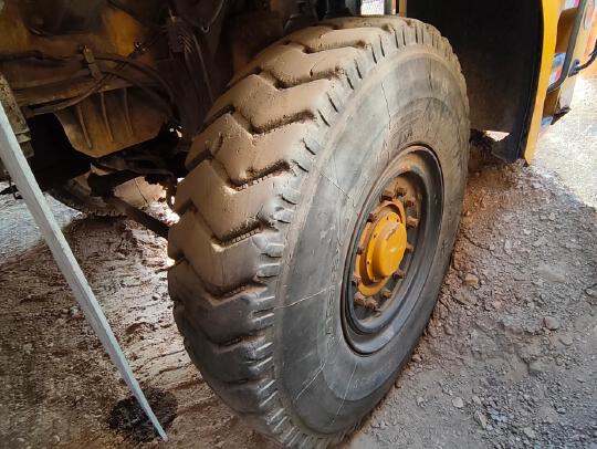 徐工XDM80寬體車