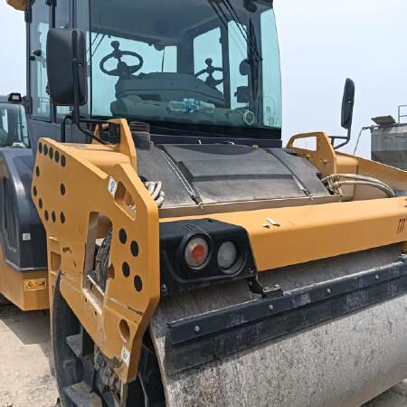 徐工XD135TCIV双钢轮压路机