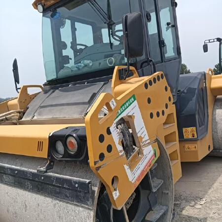 徐工XD135TCIV双钢轮压路机