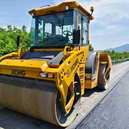 徐工XD133CIV双钢轮压路机