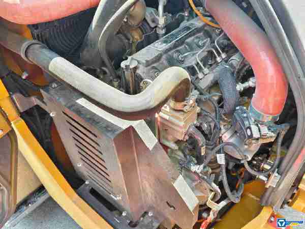 徐工XD133CIV雙鋼輪壓路機(jī)