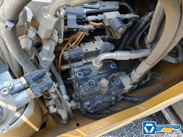 徐工XD135TCIV雙鋼輪壓路機(jī)