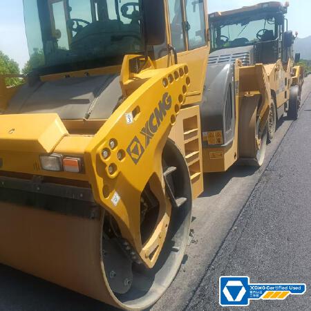 徐工XD133CIV双钢轮压路机