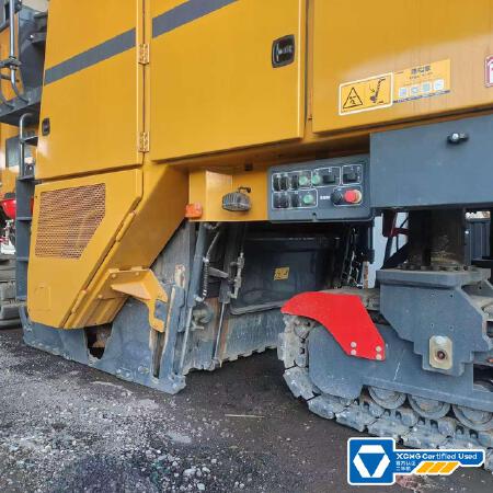 徐工XM200KII铣刨机