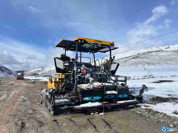 徐工RP905IV攤鋪機