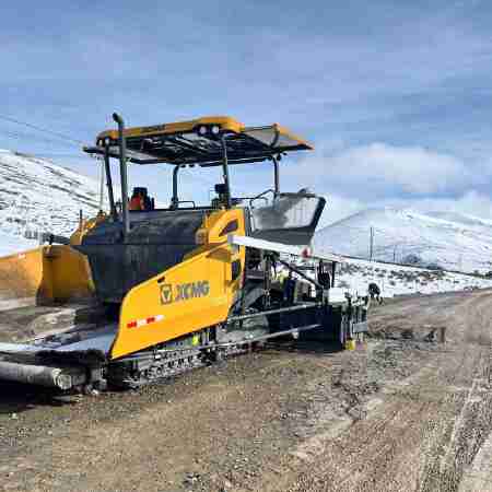 徐工RP905IV摊铺机