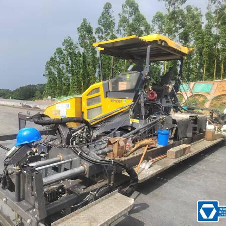 徐工RP905IV摊铺机