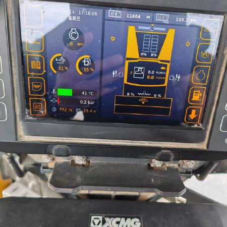 徐工RP905IV摊铺机