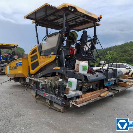 徐工RP905IV摊铺机