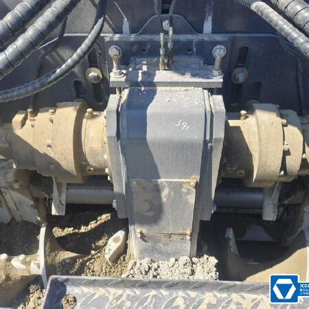 徐工RP955TIV摊铺机