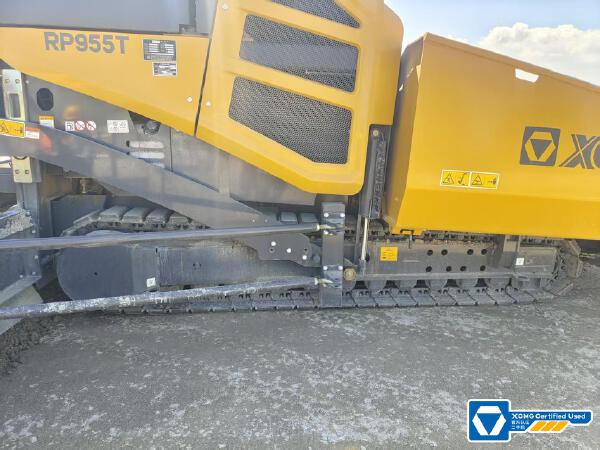 徐工RP955TIV攤鋪機(jī)
