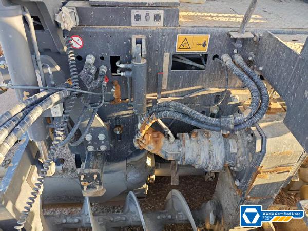 徐工RP955TIV攤鋪機(jī)