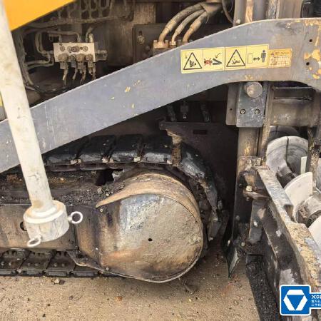 徐工RP1005T摊铺机