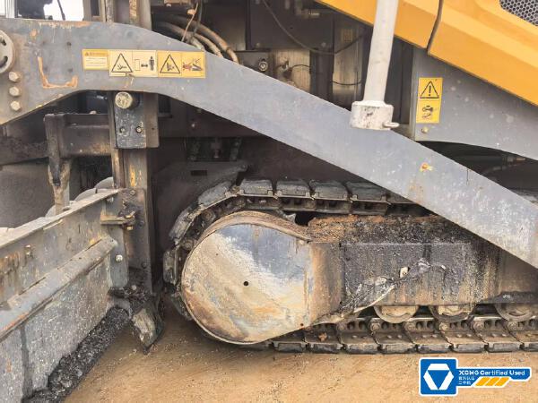 徐工RP1005T攤鋪機(jī)