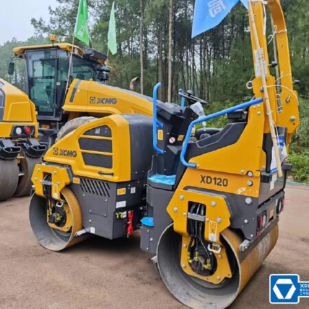 徐工XD120IV手扶式振动压路机