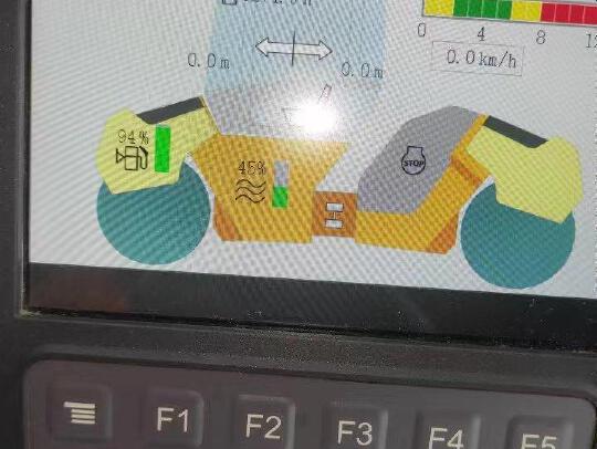 徐工XD135TIV雙鋼輪壓路機