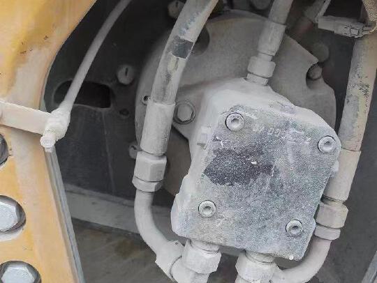 徐工XD135TIV雙鋼輪壓路機