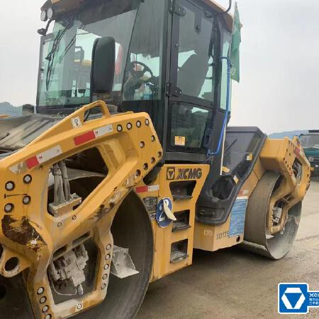 徐工XD135TIV双钢轮压路机