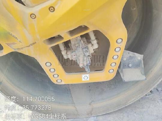 徐工XD135TIV雙鋼輪壓路機(jī)
