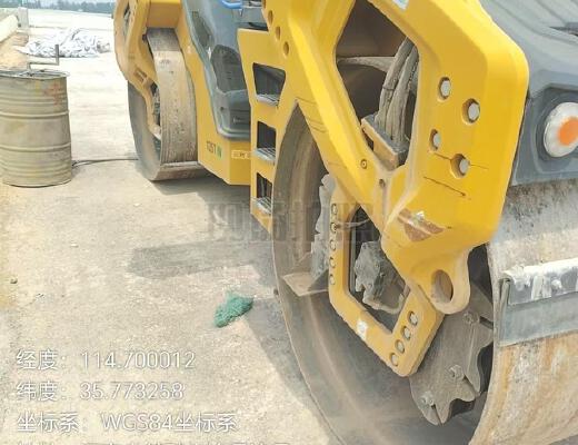 徐工XD135TIV双钢轮压路机