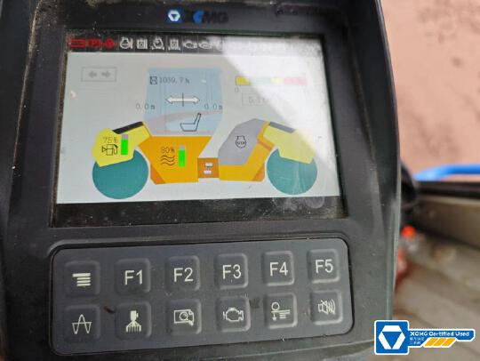 徐工XD135TIV雙鋼輪壓路機