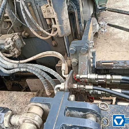 徐工RP1355T摊铺机