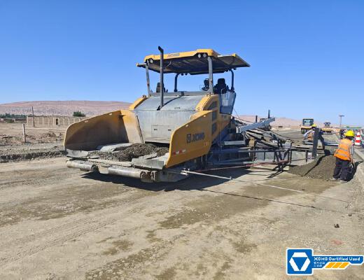 徐工RP1355T摊铺机