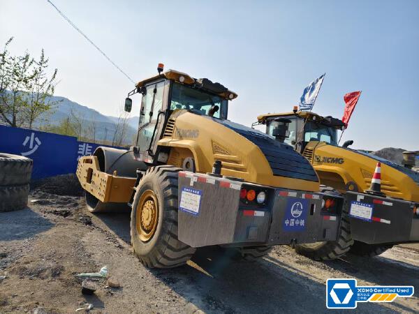 徐工XS265HSIV單鋼輪壓路機